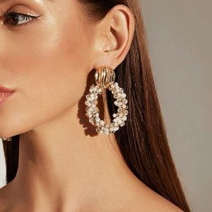 Brand new Faux Pearl Round Drop Earrings